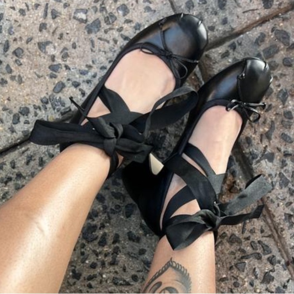 Sam Edelman Black Heels with Ribbon Detail